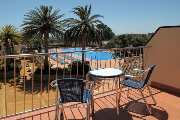 Hotel San Carlos (Roses)
